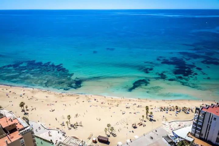 3- Bedroom Apartment In The Centre Of Calpe With Nice Living Room, 1 Bathroom. Kültér fotó