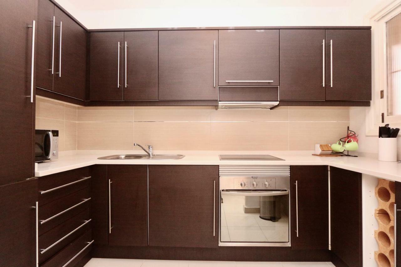 3- Bedroom Apartment In The Centre Of Calpe With Nice Living Room, 1 Bathroom. Kültér fotó